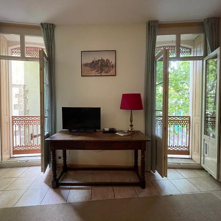 One Bedroom Apartment Place De L'Eglise, Céret المظهر الخارجي الصورة