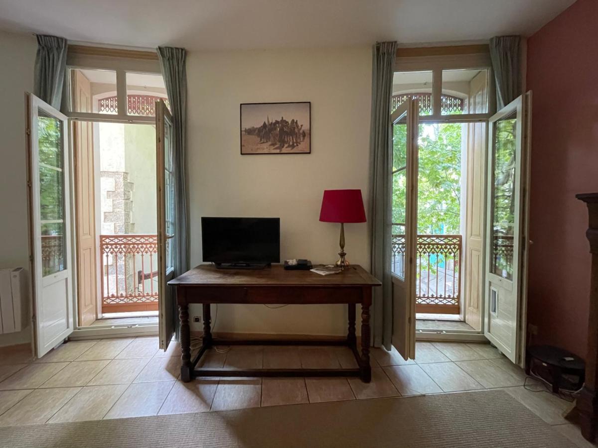 One Bedroom Apartment Place De L'Eglise, Céret المظهر الخارجي الصورة